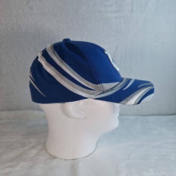 Vintage Reebok Indianapolis Colts NFL Equipment Embroidered Fitted Hat Cap OSFA - Picture 6 of 8